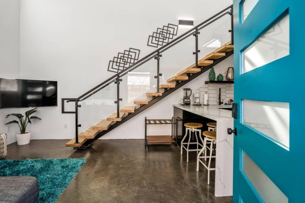 Quantum Tiny Loft At East End Revitalized 휴스턴 외부 사진