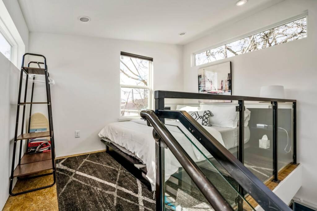 Quantum Tiny Loft At East End Revitalized 휴스턴 외부 사진